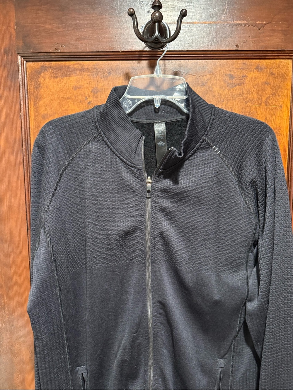 lululemon athletica Men's Black Lightweight Zip Jacket